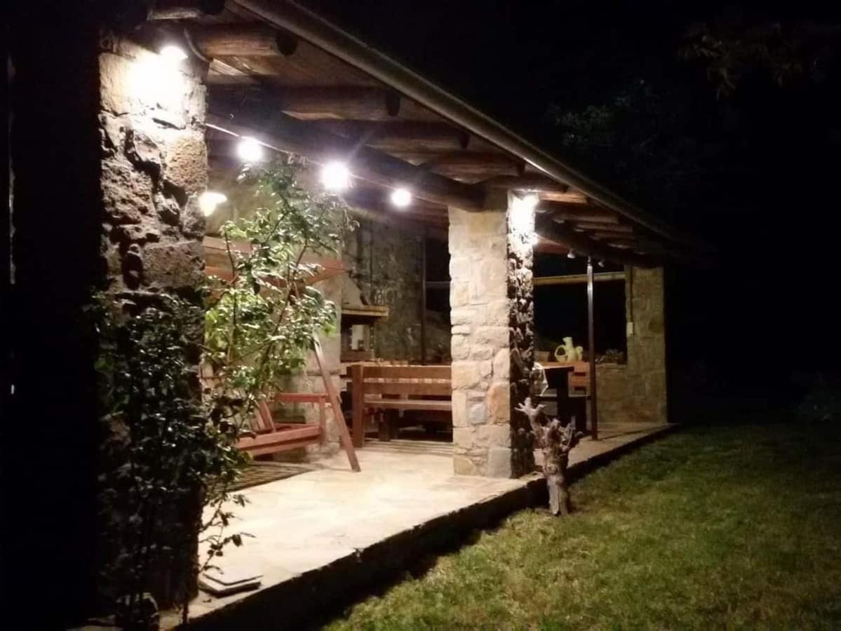 Παραδοσιακή Πέτρινη Κατοικία Στην Βλάχα Ελάτης Exterior foto