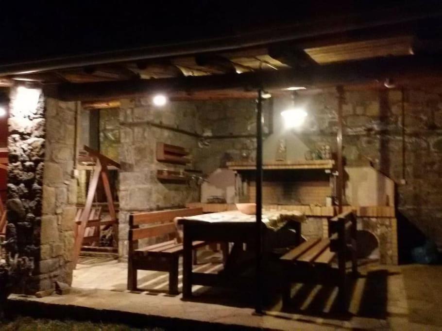 Παραδοσιακή Πέτρινη Κατοικία Στην Βλάχα Ελάτης Exterior foto