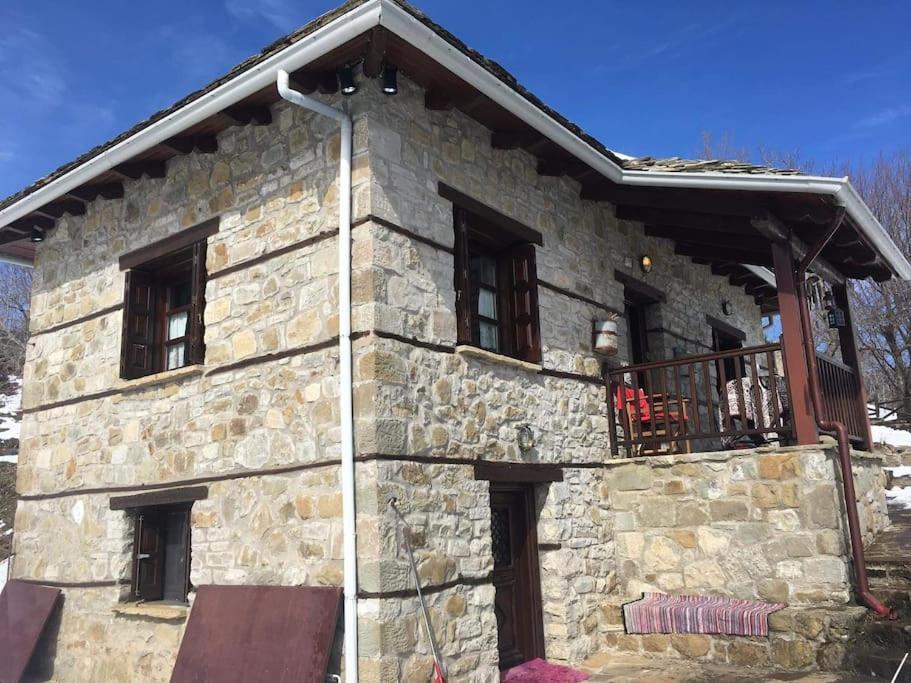 Παραδοσιακή Πέτρινη Κατοικία Στην Βλάχα Ελάτης Exterior foto
